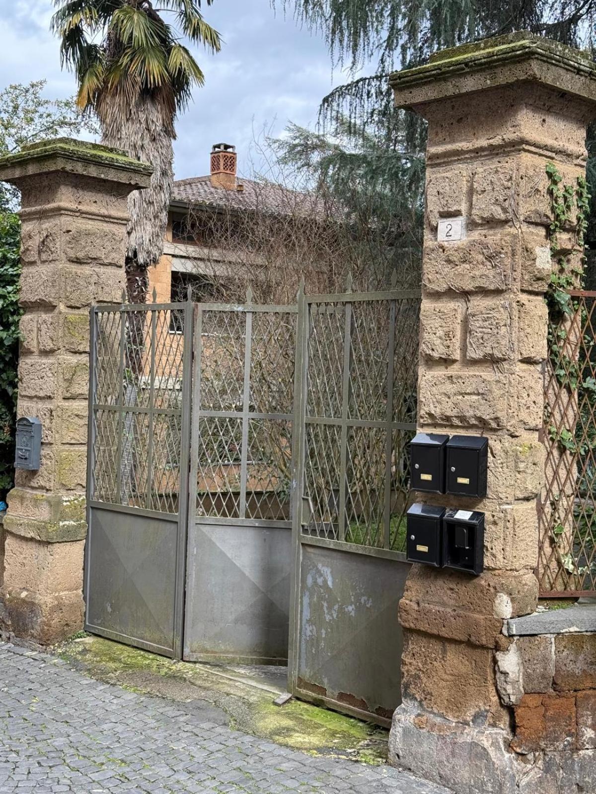 奥维多Il Giardinetto Di Elelu' Private Garage公寓 外观 照片
